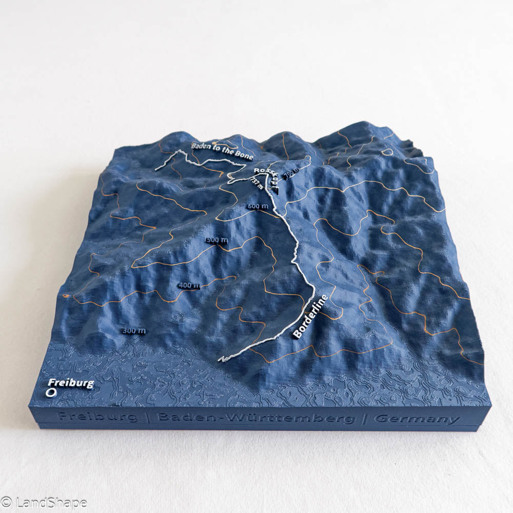 Produktfoto des Borderline-Trail Geländereliefs in Navy Blue von vorn