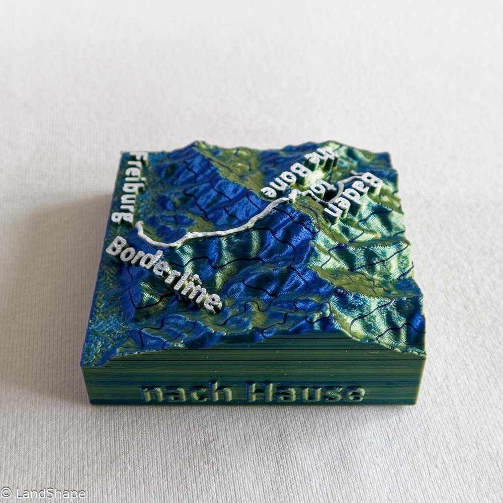 Produktfoto des Borderline-Trail Dekomagneten in Metallic Blue von rechts