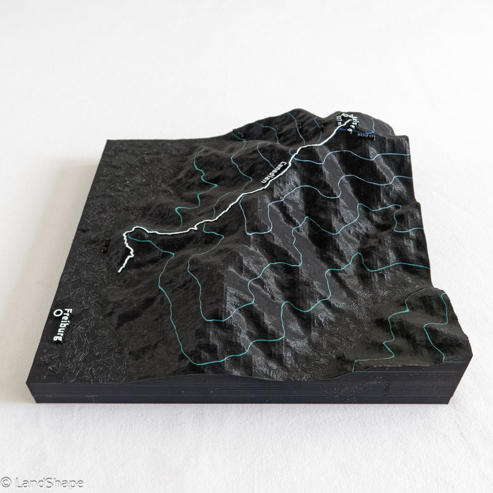 Produktfoto des Canadian-Trail Geländereliefs in Charcoal Black von links