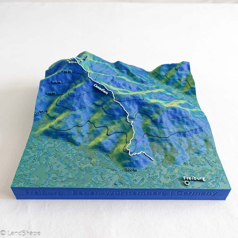 Produktfoto des Canadian-Trail Geländereliefs in Velvet Green von vorn