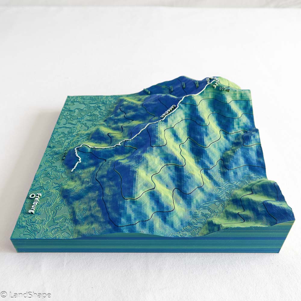 Produktfoto des Canadian-Trail Geländereliefs in Velvet Green von links