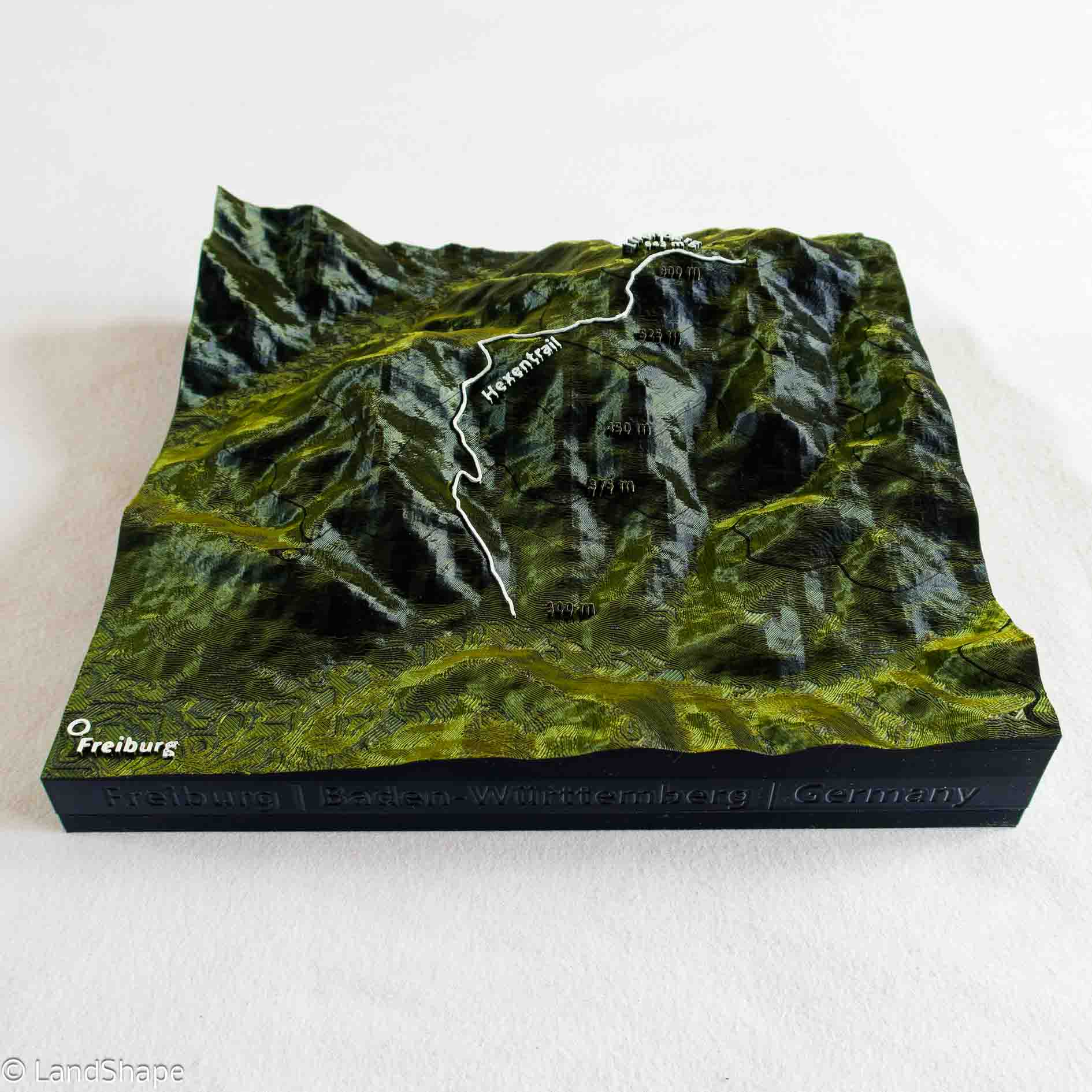 Produktfoto des Hexentrail Geländereliefs in Moss Metallic von vorn