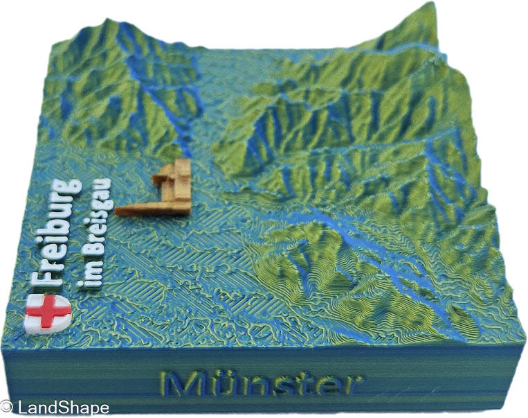LandShape Freiburg Dekomagnet Velvet Green – Linke Seitenansicht 3D-Schwarzwald Dreisamtal Konturen | LandShape